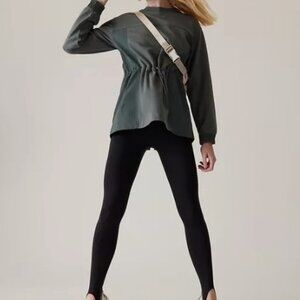 ATHLETA Triumph Hybrid Crewneck Sweatshirt in Bali Green